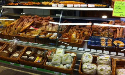 Reisenauswahl an Brot und Gebäck